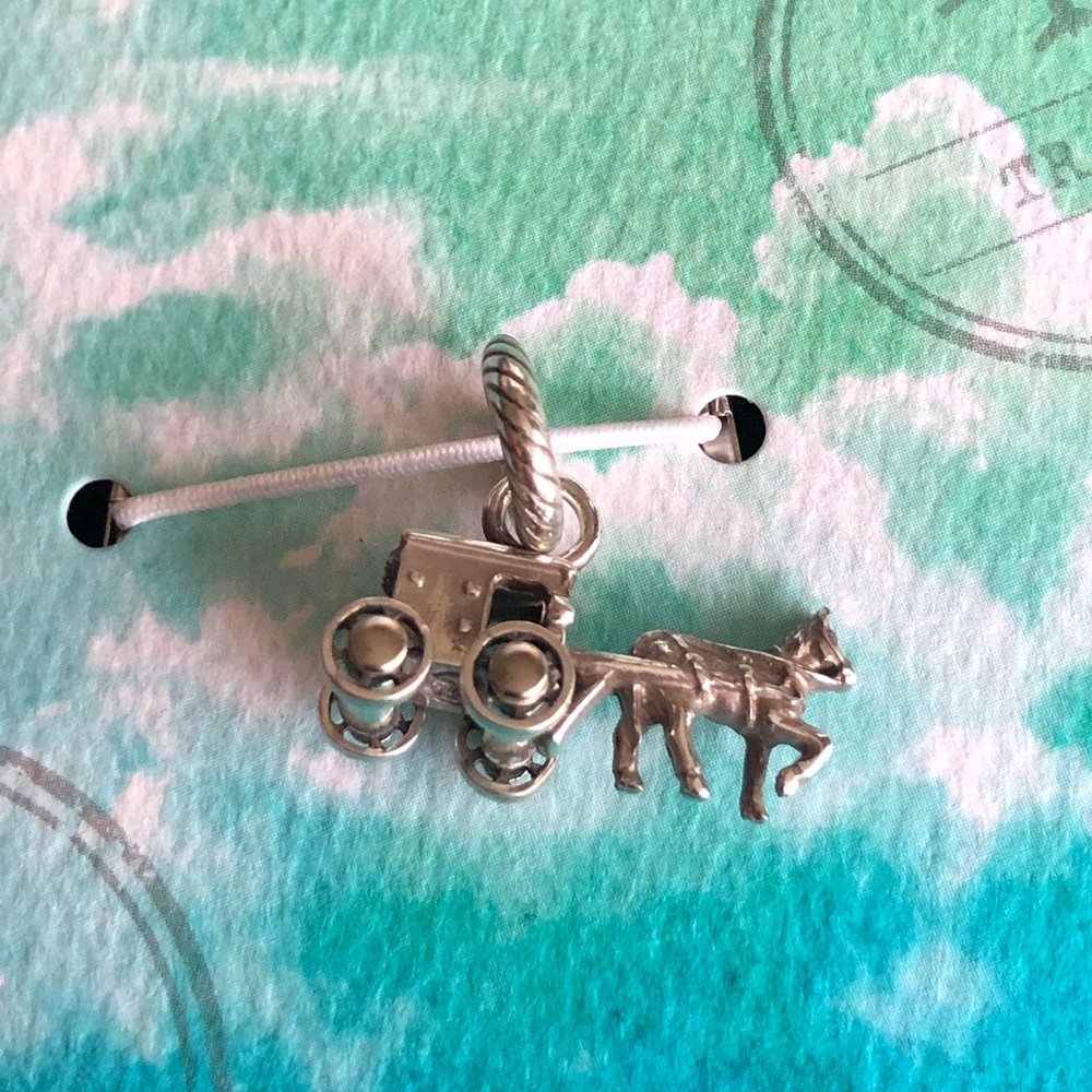 NWT Brighton Horse & Buggy/Carriage Charm